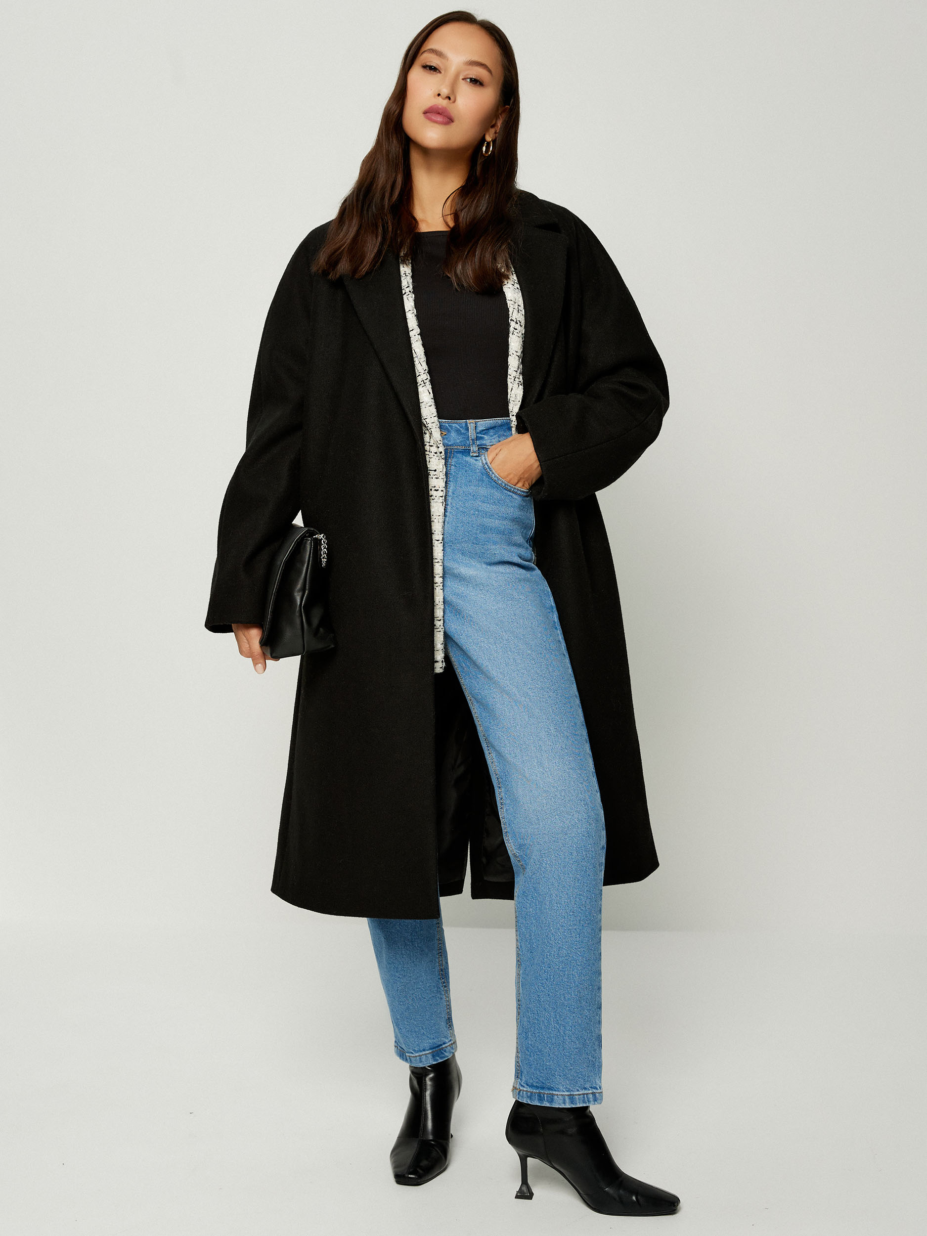 Джинсы mom fit